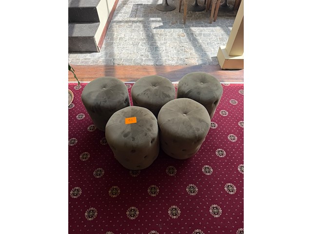 5x gecapitonneerde poef - afbeelding 1 van  5