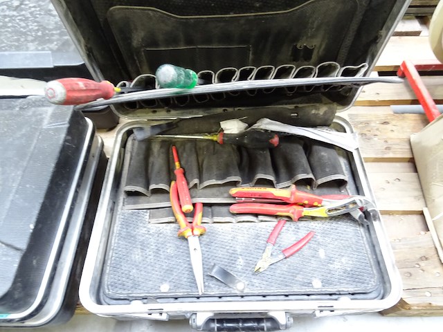 5x gereedschapskoffer + inhoud - afbeelding 6 van  11