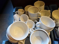 5x grijpbak + inhoud porselein - afbeelding 2 van  7