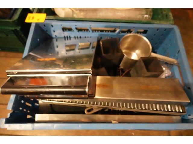 5x grijpbak + inhoud - afbeelding 2 van  6