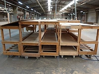 5x houten kar