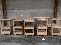 5x houten kar