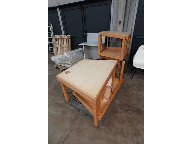 5x houten kindertafeltje - afbeelding 1 van  4