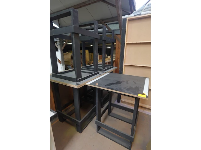 5x houten tafel - afbeelding 1 van  2