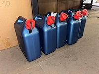 5x jerrycans - afbeelding 1 van  1