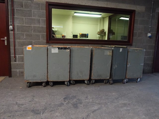 5x kar op wielen - afbeelding 1 van  5