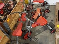 5x kinderfietsje + onderdelen