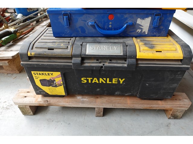 5x koffer met inhoud - afbeelding 5 van  6