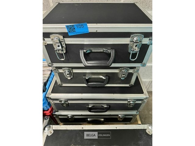 5x koffers met cd's - afbeelding 4 van  7