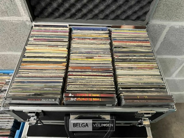 5x koffers met cd's - afbeelding 5 van  7