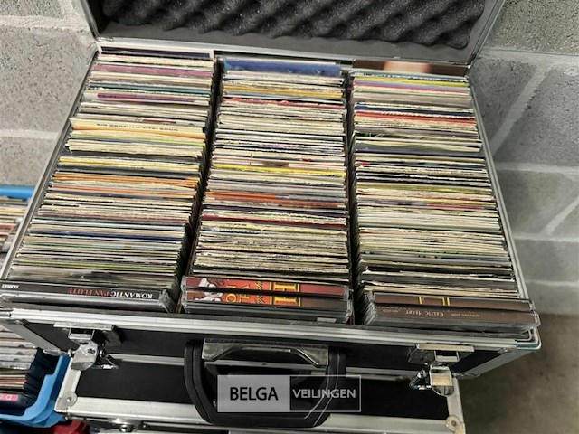 5x koffers met cd's - afbeelding 7 van  7