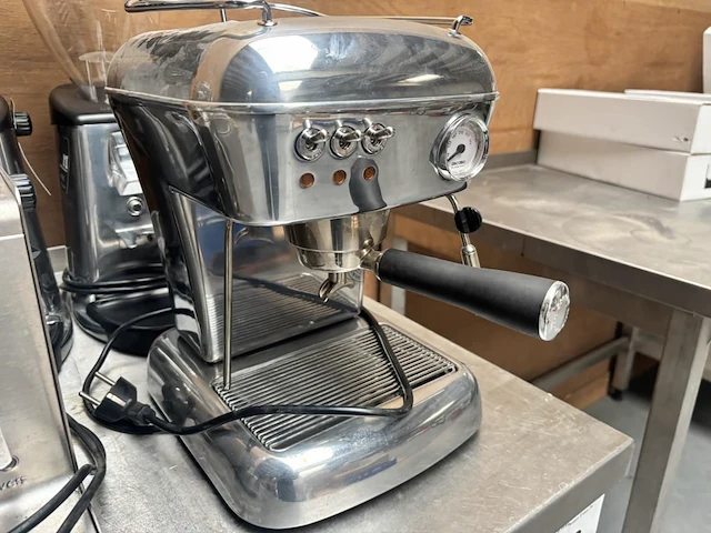 5x koffiemachine ascaso - afbeelding 2 van  7