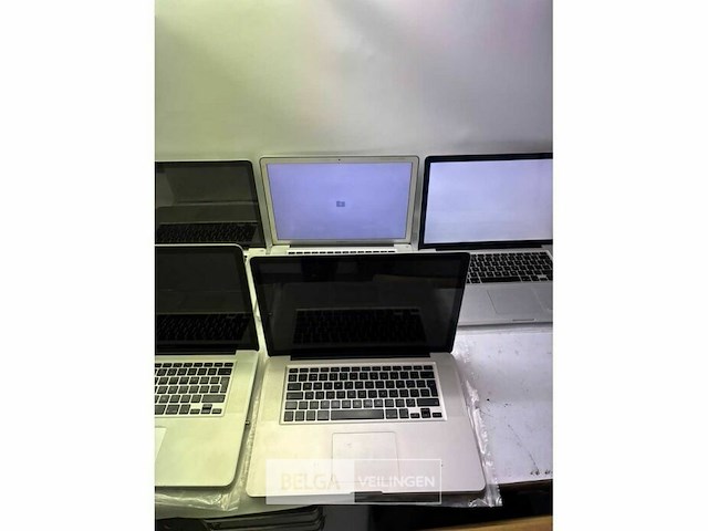 5x macbook pro 15 inch - afbeelding 6 van  9