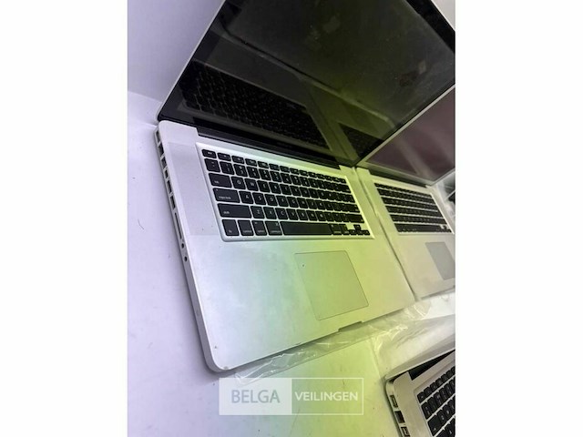 5x macbook pro 15 inch - afbeelding 7 van  9
