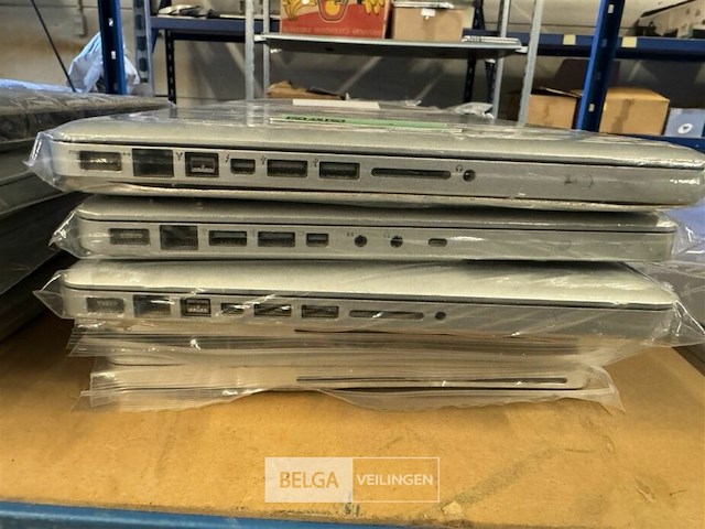 5x macbook pro 15 inch - afbeelding 6 van  7