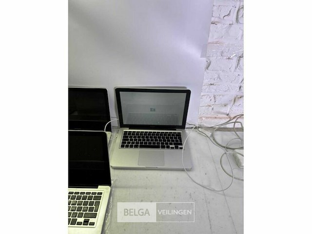 5x macbook pro 15 inch - afbeelding 7 van  7