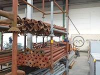5x metalen stapelbare houder + stansoenen