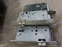 5x pallet deurbeslag & rubbers - afbeelding 9 van  31