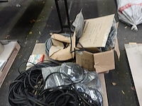 5x pallet deurbeslag & rubbers - afbeelding 15 van  31