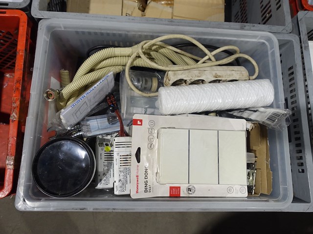 5x pallet divers sanitair toebehoren - afbeelding 6 van  27