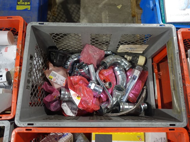 5x pallet divers sanitair toebehoren - afbeelding 10 van  27