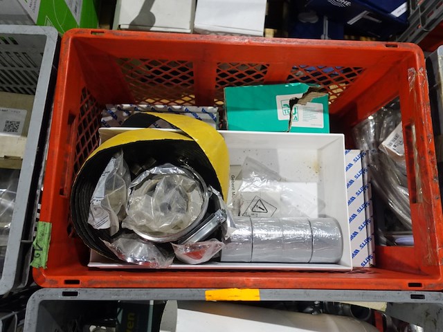 5x pallet divers sanitair toebehoren - afbeelding 18 van  27