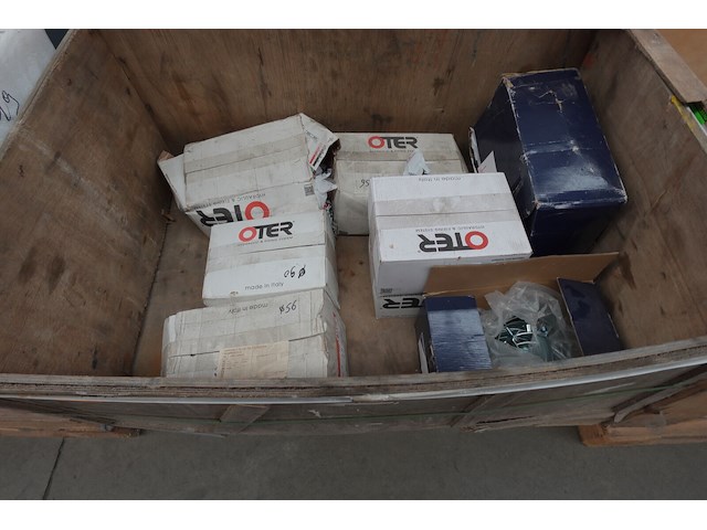 5x pallet diverse beugels - afbeelding 1 van  14