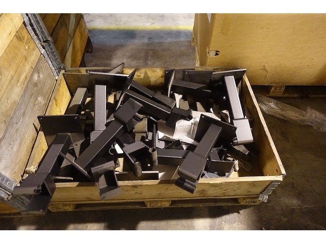 5x pallet metalen onderdelen - afbeelding 2 van  6