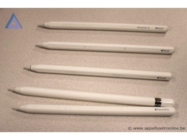5x pencil stylussen, waarvan 1x apple pencil pro, werking niet gekend - afbeelding 1 van  1