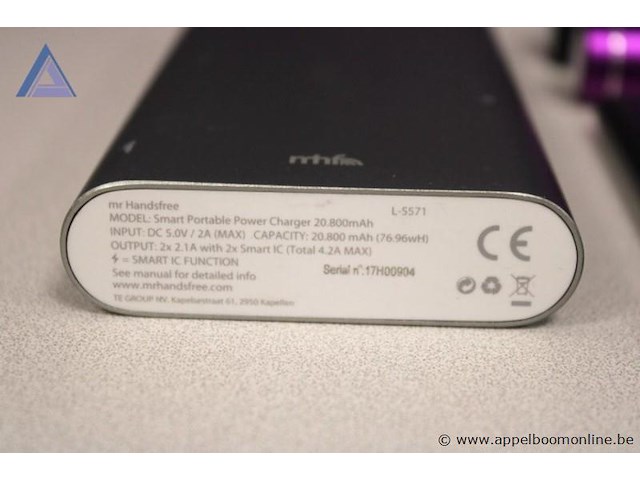 5x powerbank, diverse merken en modellen, met o.a. 20.800mah en 4400mah, werking niet gekend - afbeelding 2 van  3