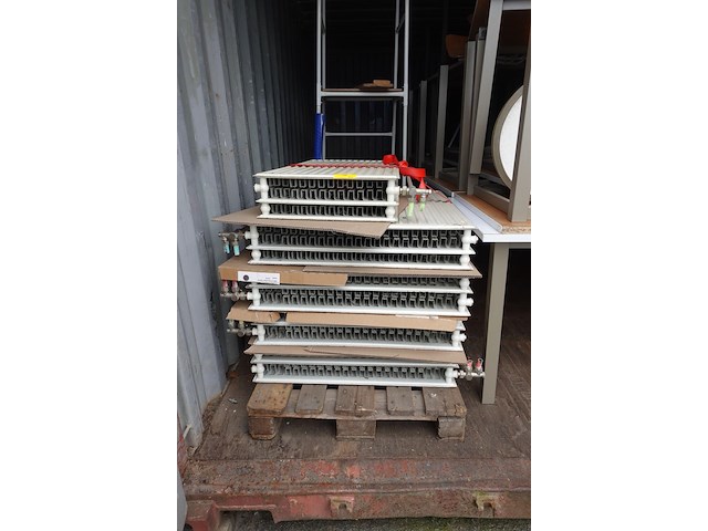 5x radiator - afbeelding 1 van  3