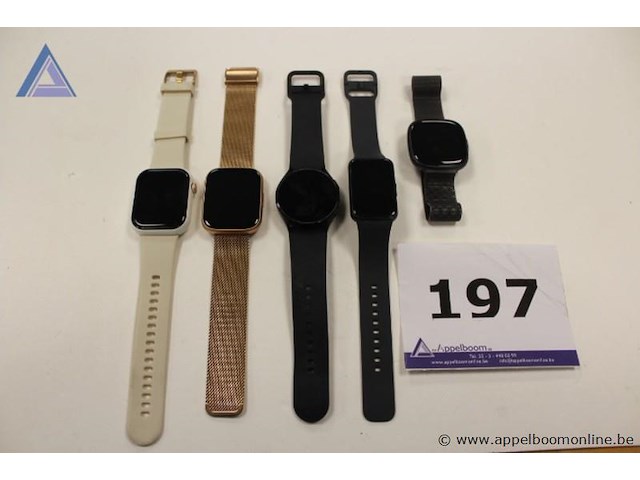 5x smartwatches, werking niet gekend - afbeelding 1 van  2