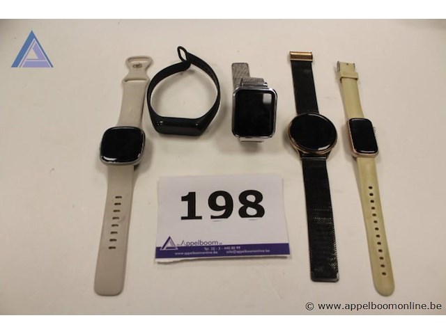 5x smartwatches, werking niet gekend - afbeelding 1 van  2
