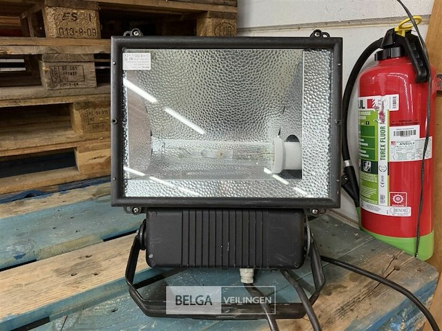 5x spot verstebaar hqi 400watt - afbeelding 1 van  3