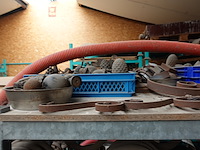 5x stapelbare galva houder + inhoud smeedwerk - afbeelding 9 van  10