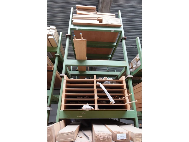 5x stapelbare metalen houder + inhoud - afbeelding 7 van  8