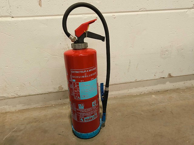 5x vorstvrije schuimbrandblusser - sicli aqua-cold 9-30 - gekeurd 2024 - afbeelding 1 van  9