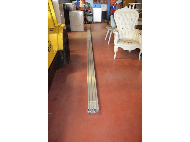 6 alu klikprofielen voor zonnepanelen 6 m, 30 alu u-profielen 8 cm (6,7) - afbeelding 2 van  6