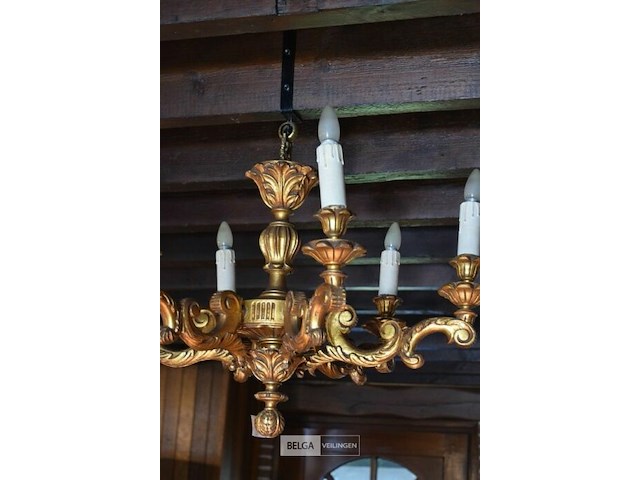 6-armige kroonluchter uit hout goud geschilderd - afbeelding 4 van  4