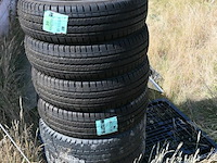6 autobanden - afbeelding 1 van  4
