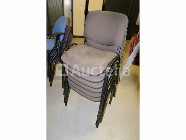 6 bijpassende stoelen - afbeelding 2 van  5