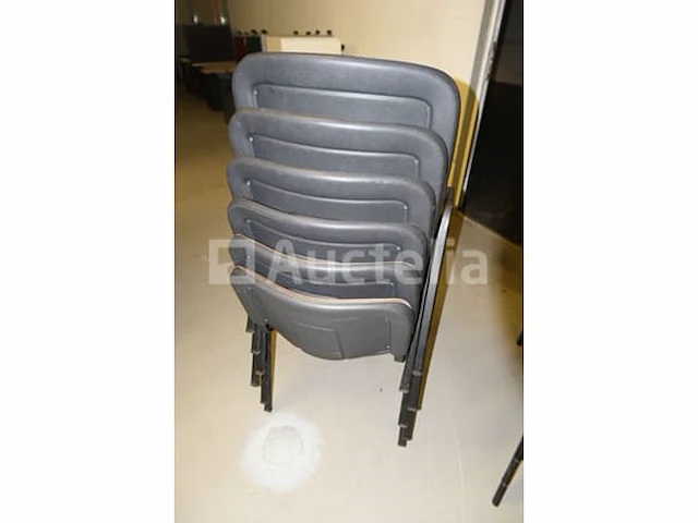 6 bijpassende stoelen - afbeelding 4 van  5
