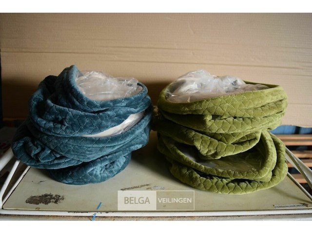 6 bloemmandjes - afbeelding 1 van  2