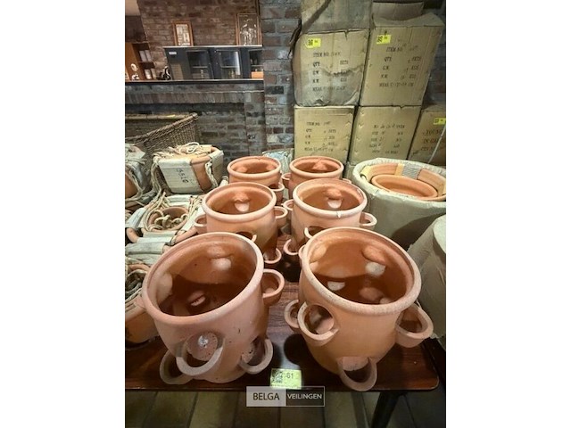 6 bloempotten met gaatjes - afbeelding 3 van  3