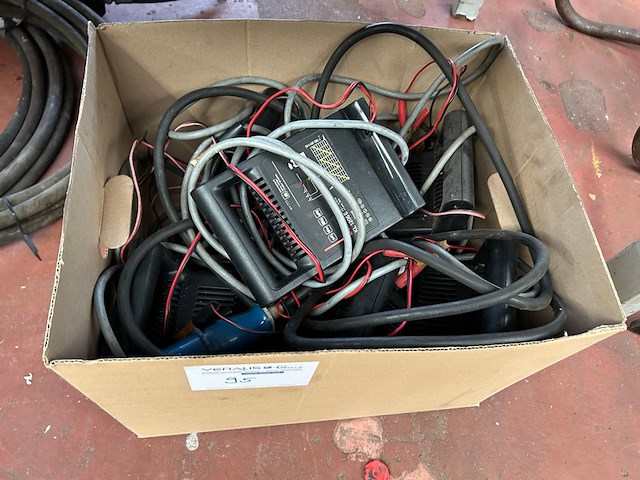 6 bosch batterijladers - afbeelding 1 van  2