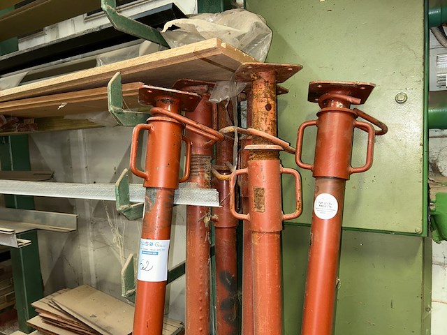 6 bouwshoren - afbeelding 1 van  3