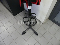 6 bureaustoelen en 2 kapstokjes - afbeelding 4 van  19