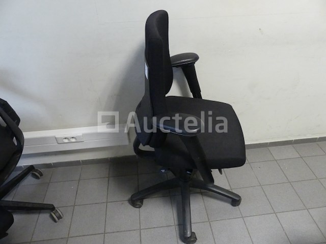 6 bureaustoelen en 2 kapstokjes - afbeelding 13 van  19