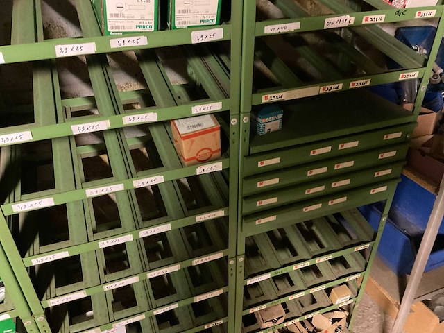 6-delige magazijnstelling met inhoud - afbeelding 6 van  6