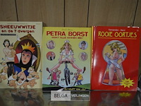 ±6 div 18+ stripverhalen - afbeelding 1 van  4